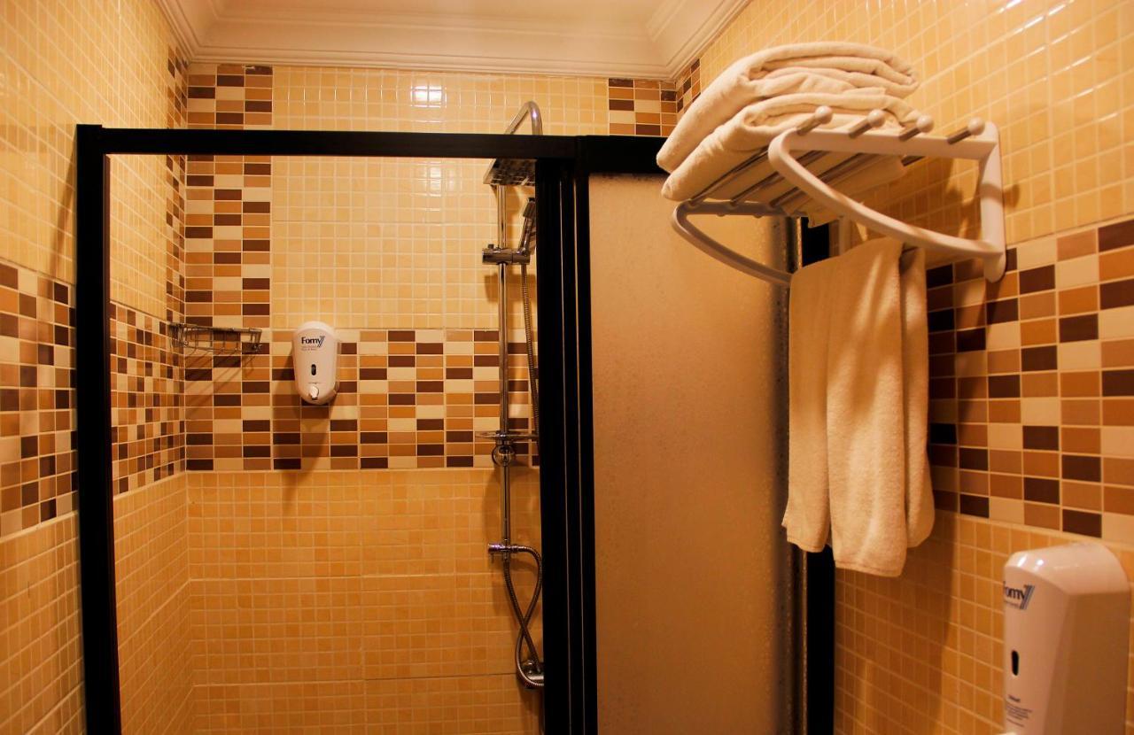 Gross Hotel Provincia di Provincia di Istanbul Esterno foto